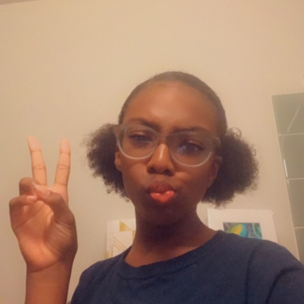 Meet your Posher, Raegan